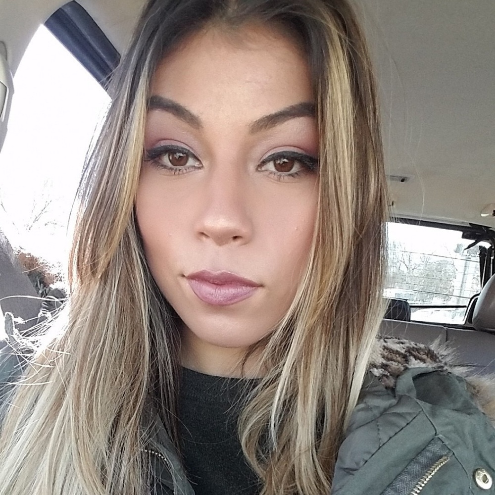 Meet your Posher, Erika